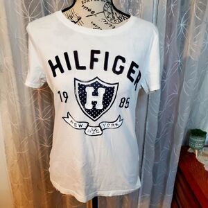 TOMMY Hilfiger graphic t-shirt sz med
